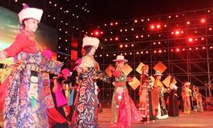 安多服饰：穿在身上的“非遗”